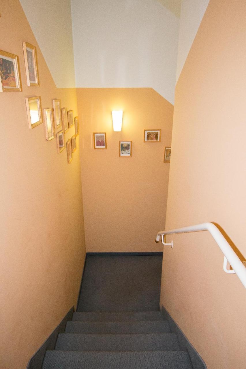 Hotel Garni Am Markt - Businesshotel - Fruehstuecksbuffet - Fahrradabstellplatz - Hunde Willkommen Neustadt - Coburg Exterior foto