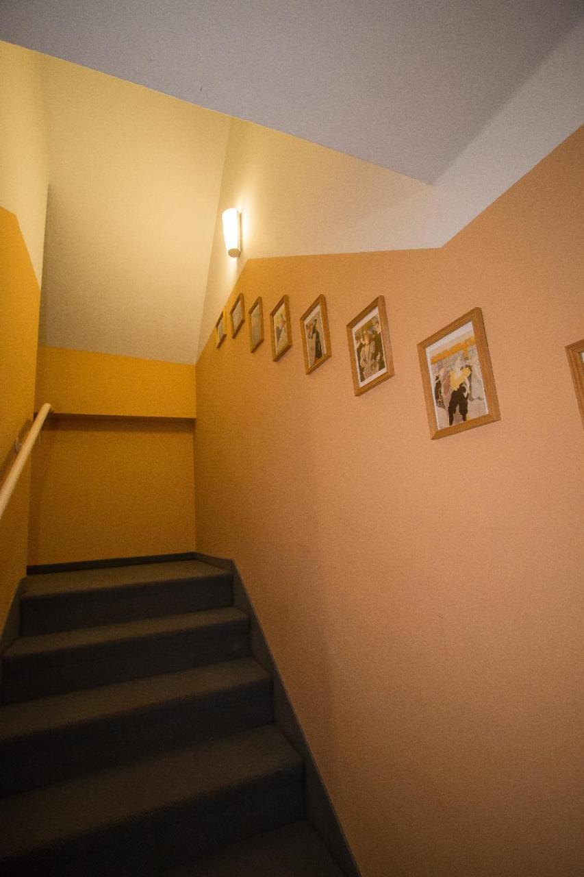 Hotel Garni Am Markt - Businesshotel - Fruehstuecksbuffet - Fahrradabstellplatz - Hunde Willkommen Neustadt - Coburg Exterior foto