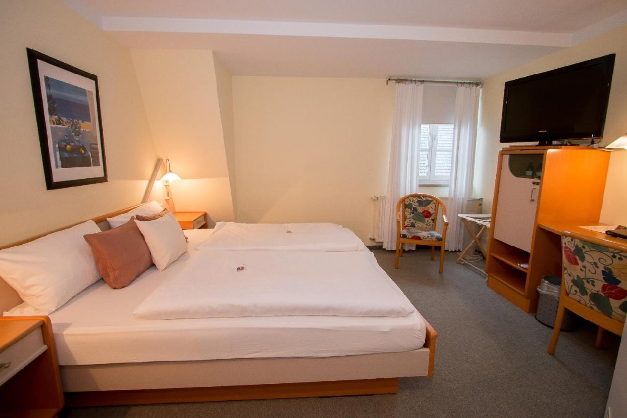 Hotel Garni Am Markt - Businesshotel - Fruehstuecksbuffet - Fahrradabstellplatz - Hunde Willkommen Neustadt - Coburg Exterior foto